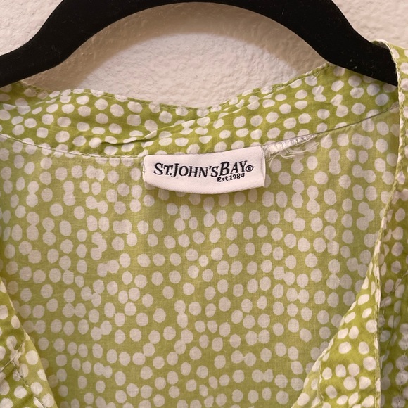 St. John's Bay Green Puff Sleeve Mandarin Collar Top - Picture 2 of 7